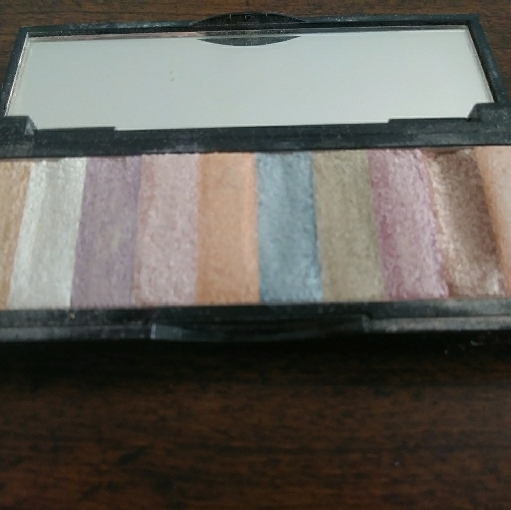 Bobby brown and mac eye shadow both used